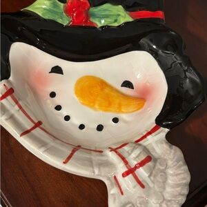 Pier 1 Black Tophat Snowman Spoon rest.
Christmas snowman ready to help cook!